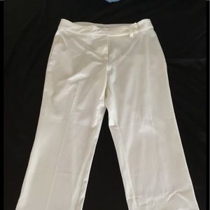 Worthington stretch capris